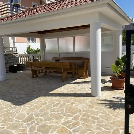 Belafuza In Apartman